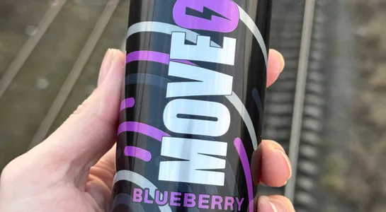 Своя лінія move on blueberry