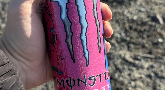 Monster ultra fantasy ruby red