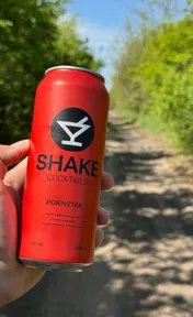 Shake red