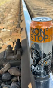 Nonstop stalker orange