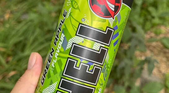 Hell green apple