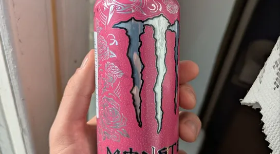 Monster ultra rosa